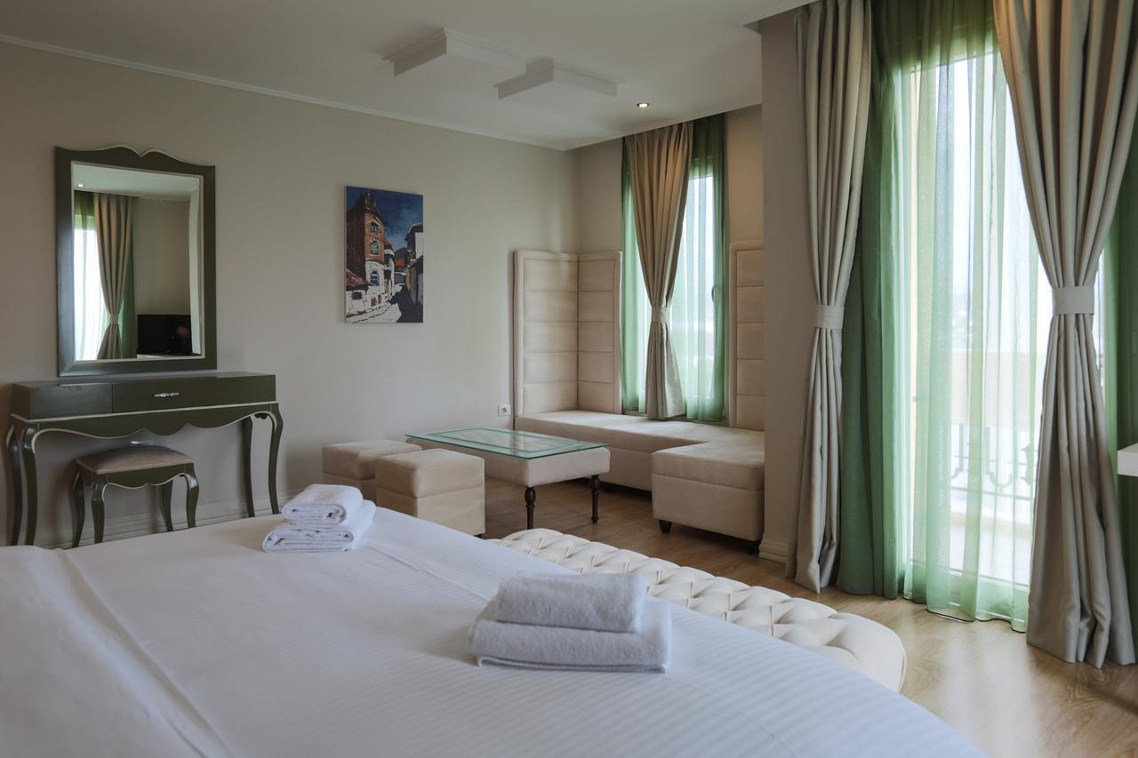 "L'Art De Vivre" Resort Korce Ngoại thất bức ảnh