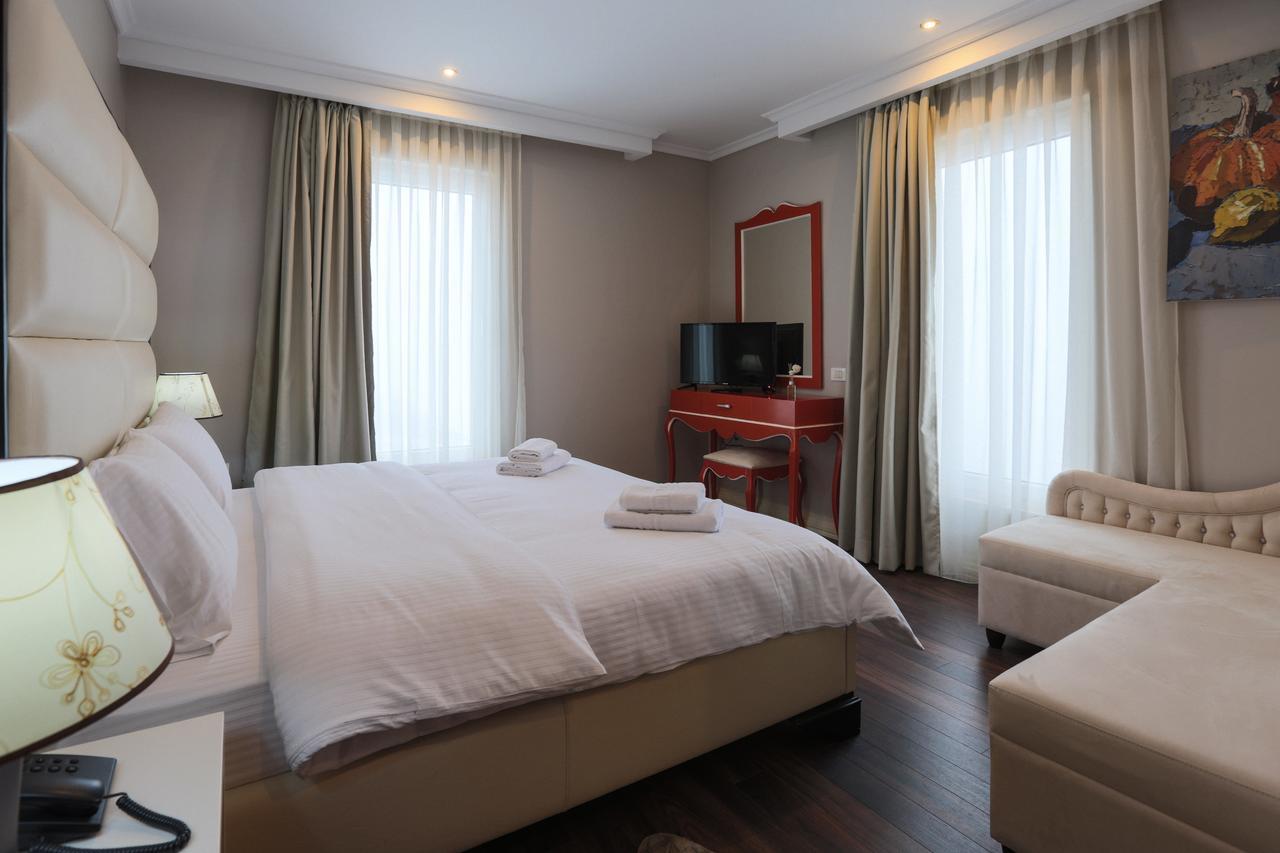 "L'Art De Vivre" Resort Korce Ngoại thất bức ảnh