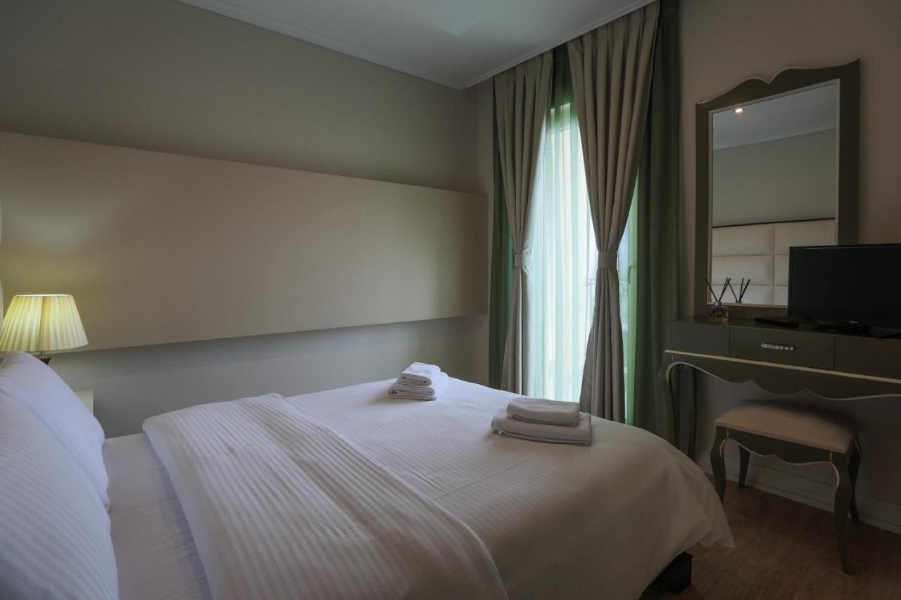"L'Art De Vivre" Resort Korce Ngoại thất bức ảnh
