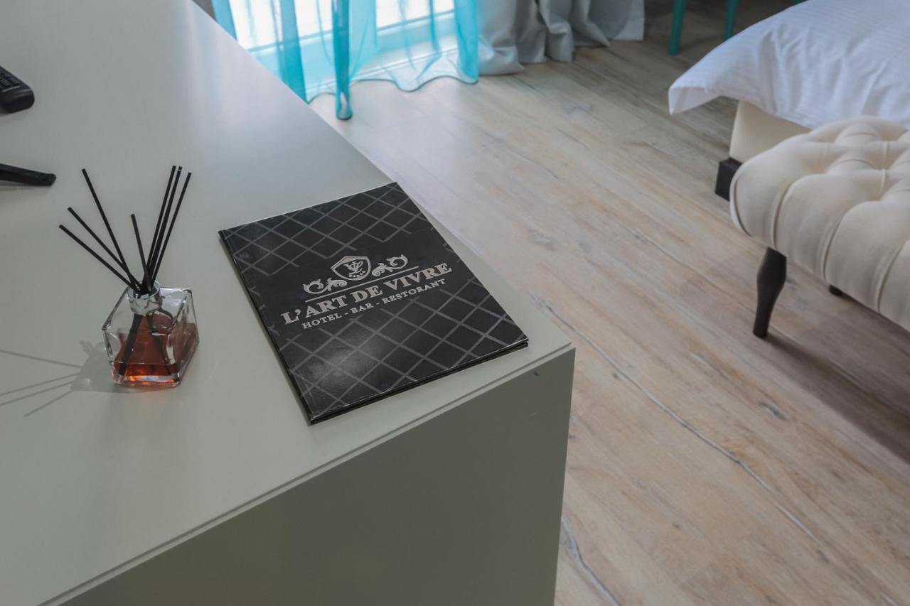 "L'Art De Vivre" Resort Korce Ngoại thất bức ảnh